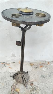 Stolek art deco - kuřácký