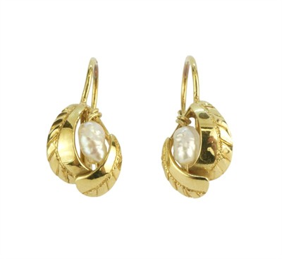 Zlaté náušnice s říčními perličkami