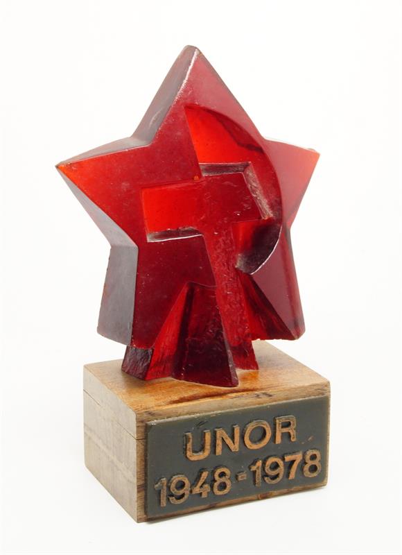 HVĚZDA drobná plastika, dobová propaganda - Jan ČERNÝ