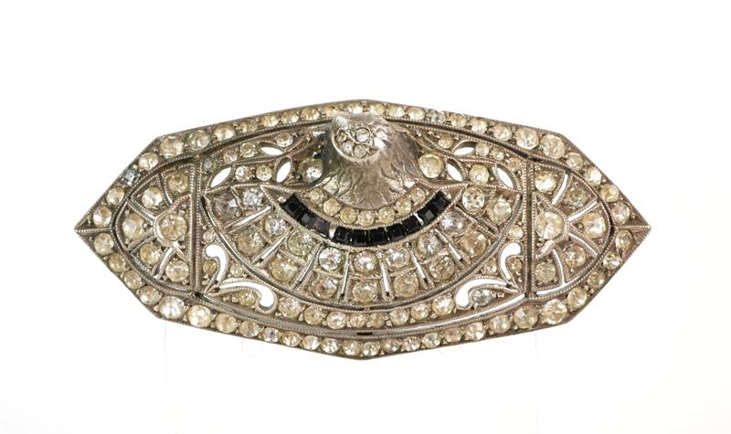 Stříbrná brož s markazity "Ptáček"