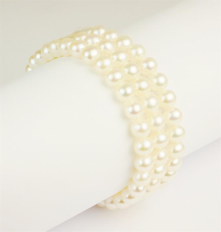 Perlový náramek