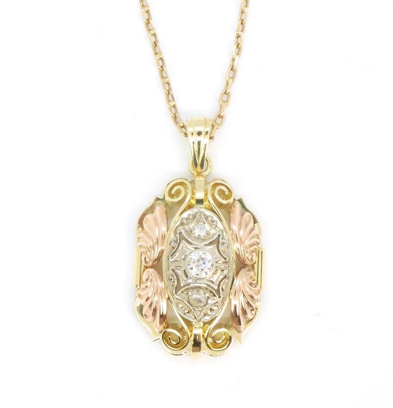 Zlatý náhrdelník s brilianty