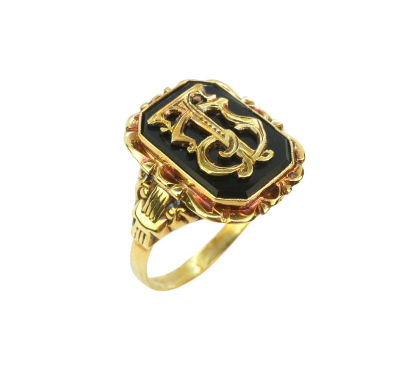 Zlatý prsten s monogramem