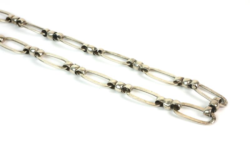 Stříbrný náhrdelník