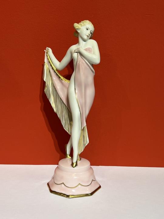 Slavkov - Schlaggenwald, Dívčí akt v růžovém , Art Deco