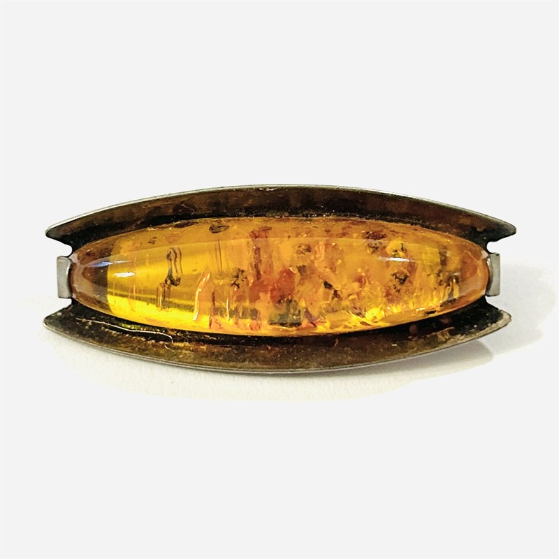 Stříbrná starožitná brož s jantarem - Walter Kramer