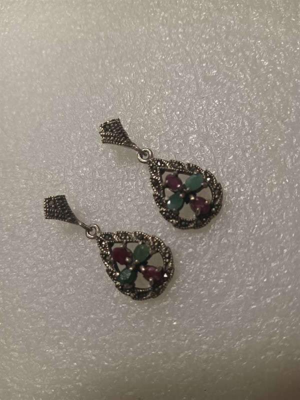 Náušnice stříbro smaragd rubín , markazity