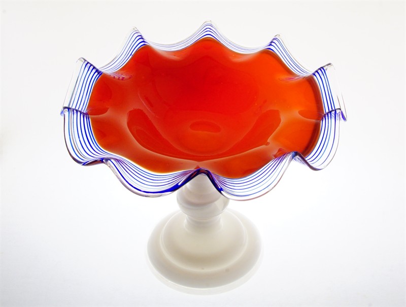 Secesní nástolec z Tango skla ovíjený nití, sklárna CHLUM