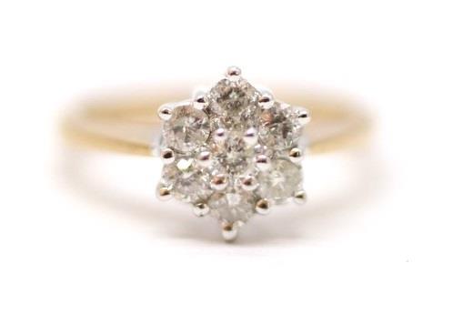 Zlatý prsten s diamanty