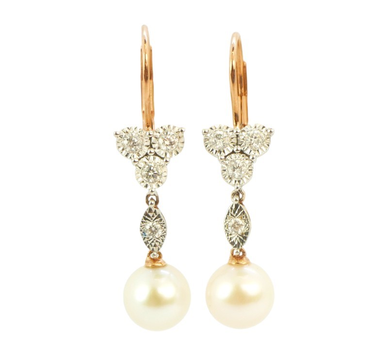 Zlaté náušnice s perlami a diamanty