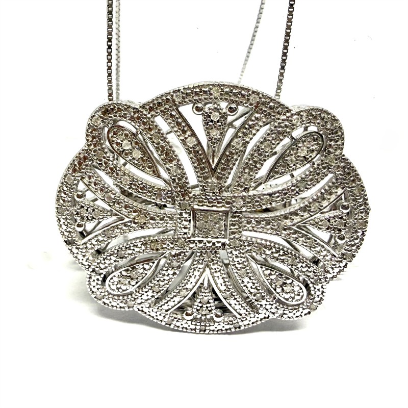 Stříbrná brož s diamanty ve stylu Art deco