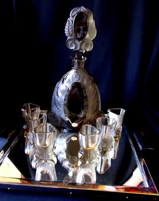 Karafa s 6 skleničkami, Železnobrodské sklo, rok 1930