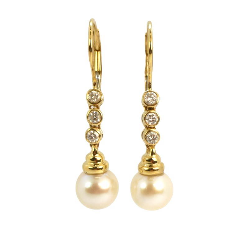 Zlaté náušnice s perlami a diamanty
