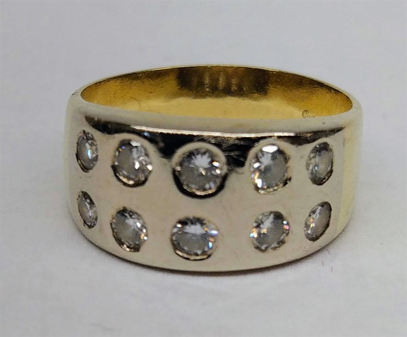 Zlatý prsten s diamanty