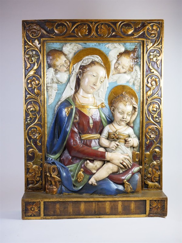 Bratři Paridonovi, Amsterdam - Madona s dítětem - reliéf