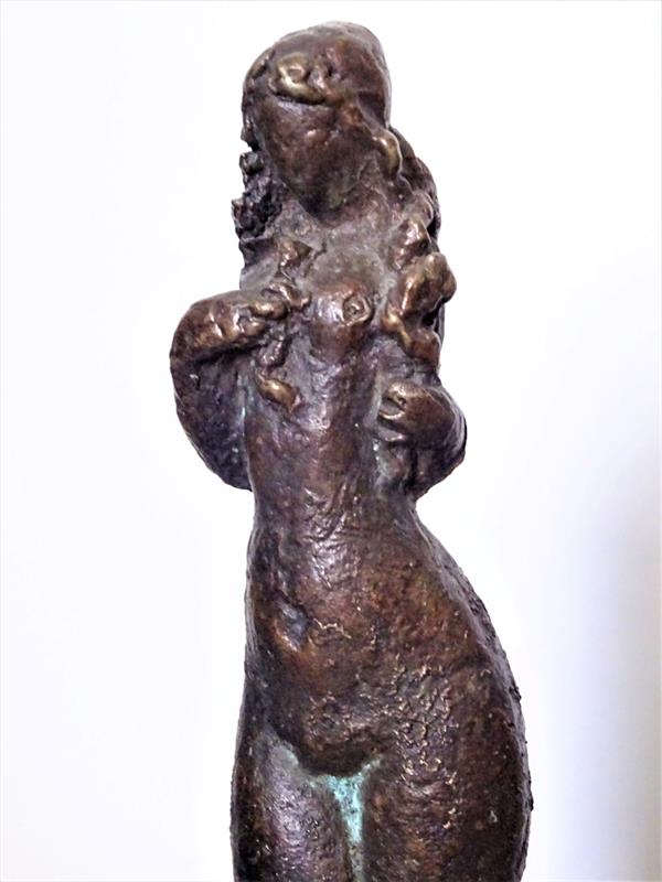 bronzová plastika-akt, 70. léta