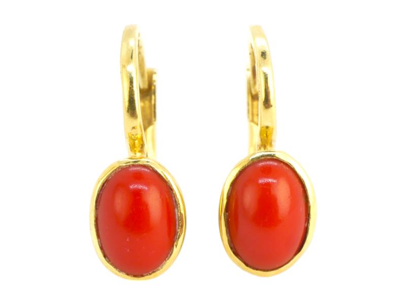 Zlaté náušnice s korály