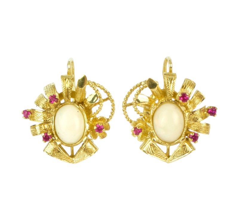 Zlaté náušnice s opály a rubíny