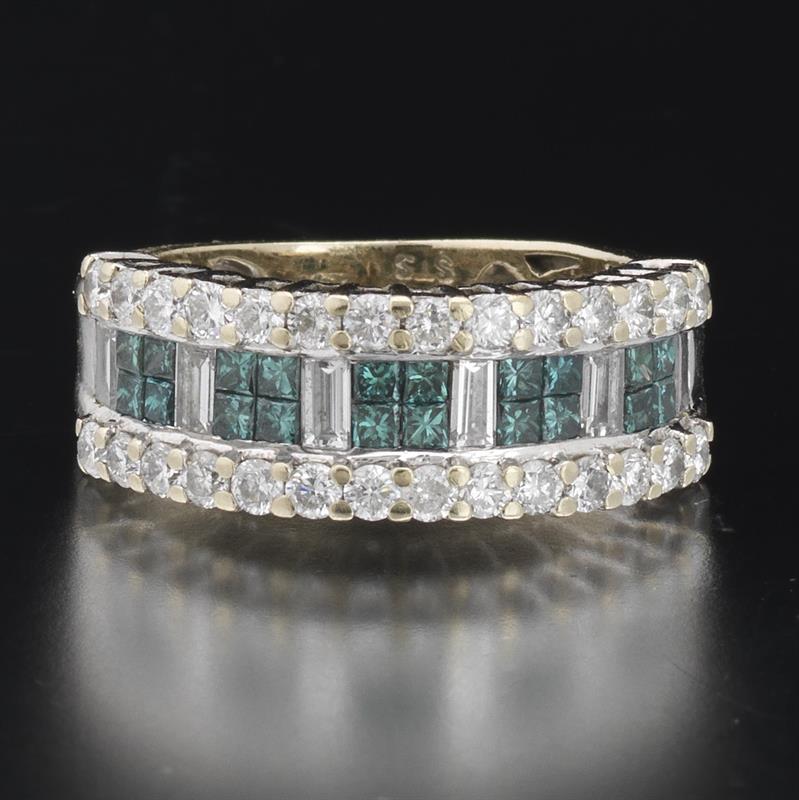 Zlatý prsten s diamanty