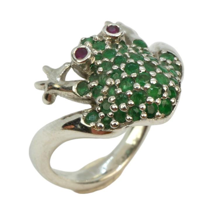 Zlatý prsten žába