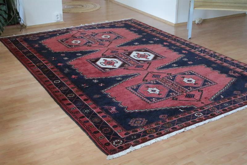 Ručně vázaný originální perský koberec