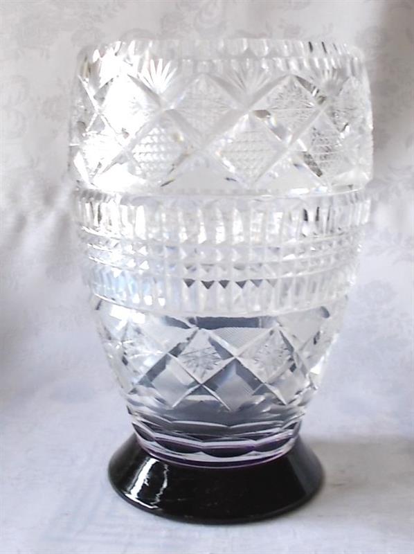 Váza s černou patkou, Nový Bor, rok 1940