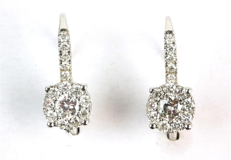 Zlaté náušnice s diamanty