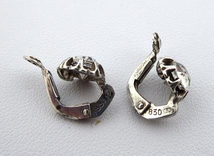 Stříbrné náušnice na klipsy, s broušenými kamínky