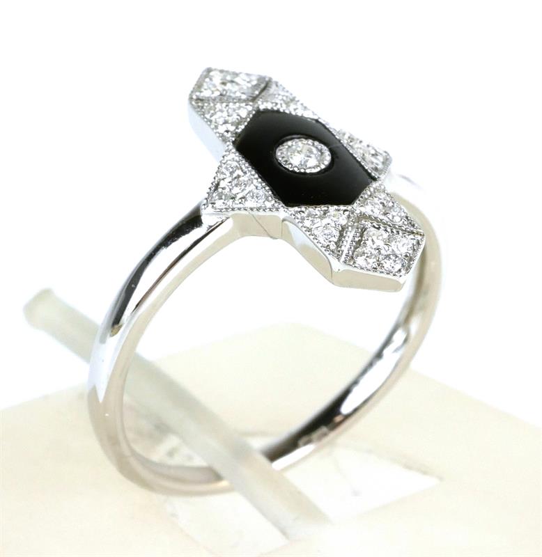 Zlatý prsten s onyxy a brilianty