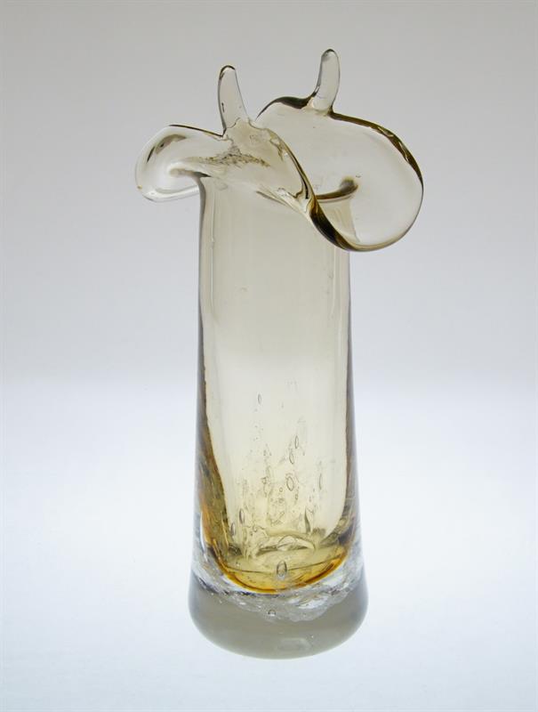 Váza se zataveným dekorem "Rohatá" Karel WÜNSCH Škrdlovice