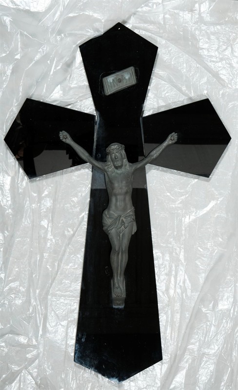 Velký skleněný art deco kříž  59 x 37 cm