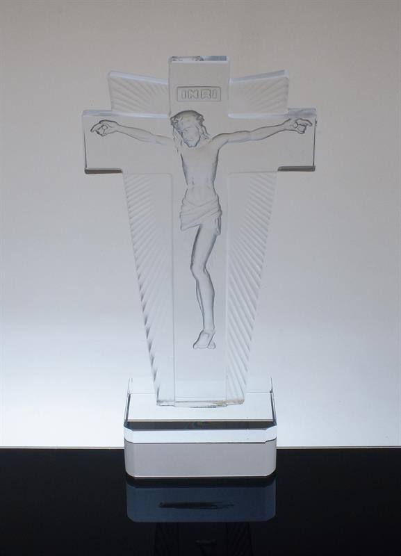 Ježíš na kříži Arthur PLEWA pro C. SCHLEVOGT kolekce INGRID