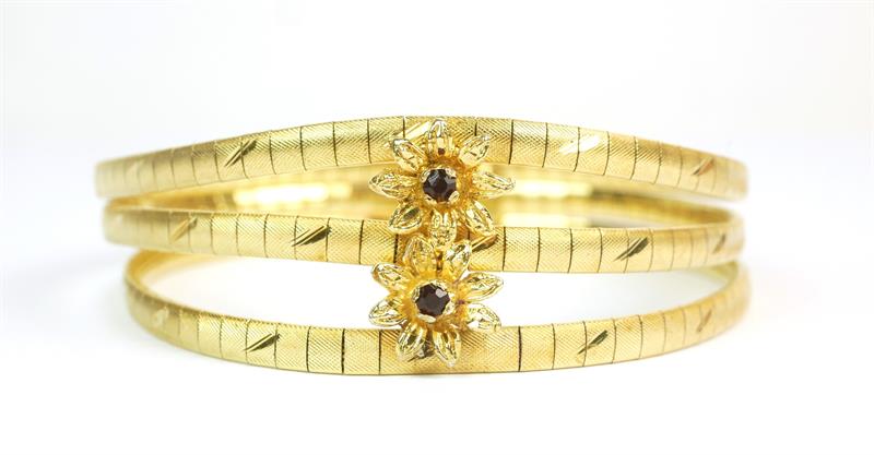 Stříbrný náramek