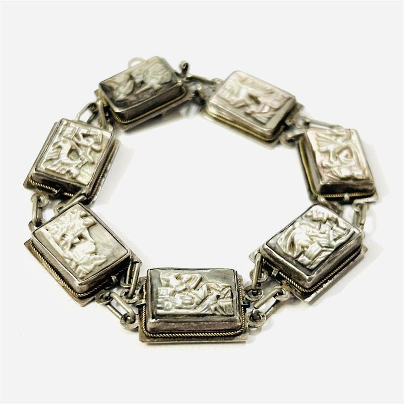 Stříbrný starožitný článkový náramek s perleťovými kamejemi