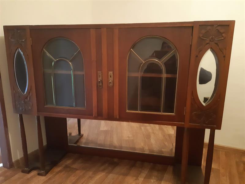 Krasny secesni vrsek