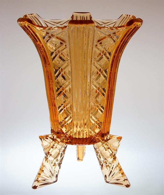 ART - DECO rosalinová váza na nožkách geometrický ornament