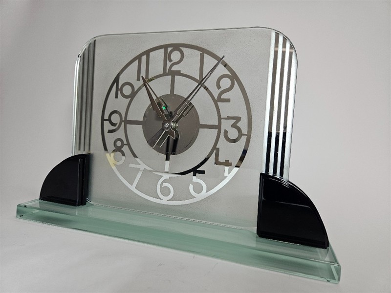 Art Deco sklenene hodiny France 1930