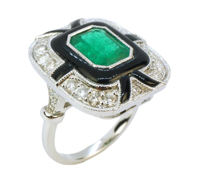 Zlatý prsten se smaragdem a brilianty