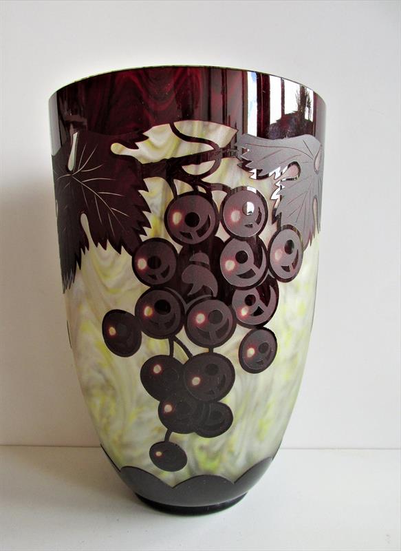 Vzácná váza KRASNO S.Reich ART DECO 1930 podepsaná