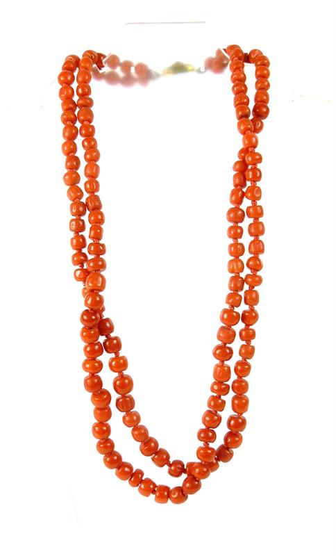 Dvouřadý korálový náhrdelník