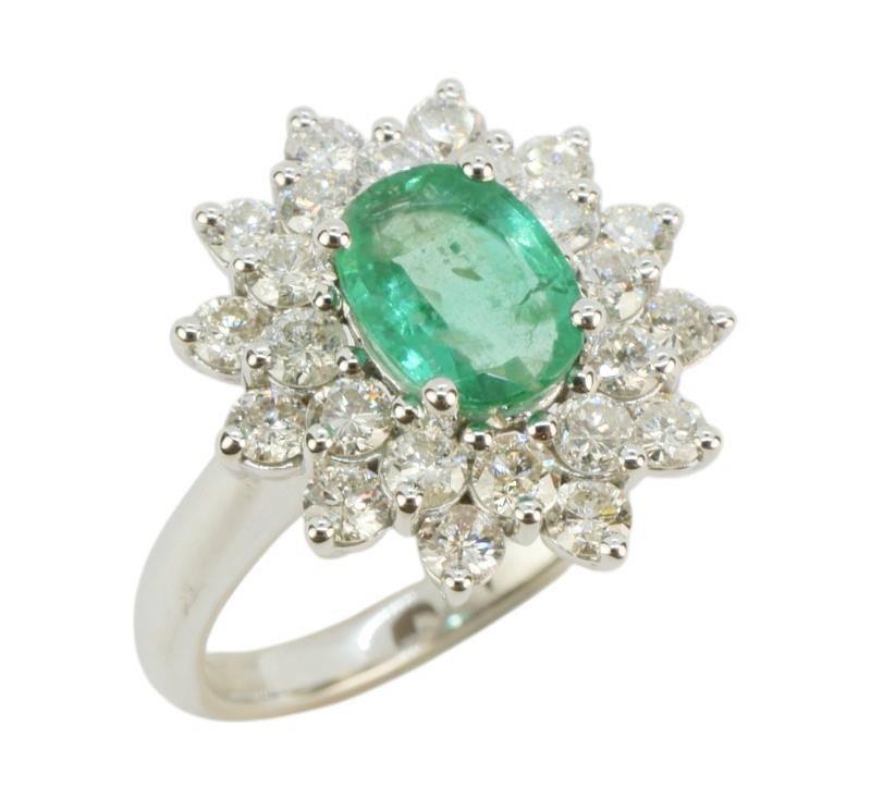 Zlatý prsten se smaragdem a brilianty