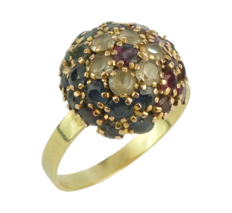 Zlatý prsten s rubíny, smaragdy a safíry