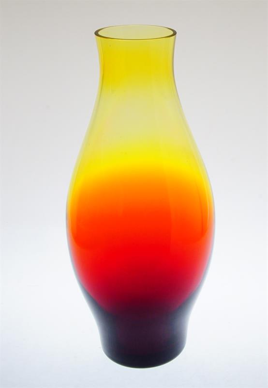 Úžasně barevná váza Jan GABRHEL sklárna Chlum u Třeboně
