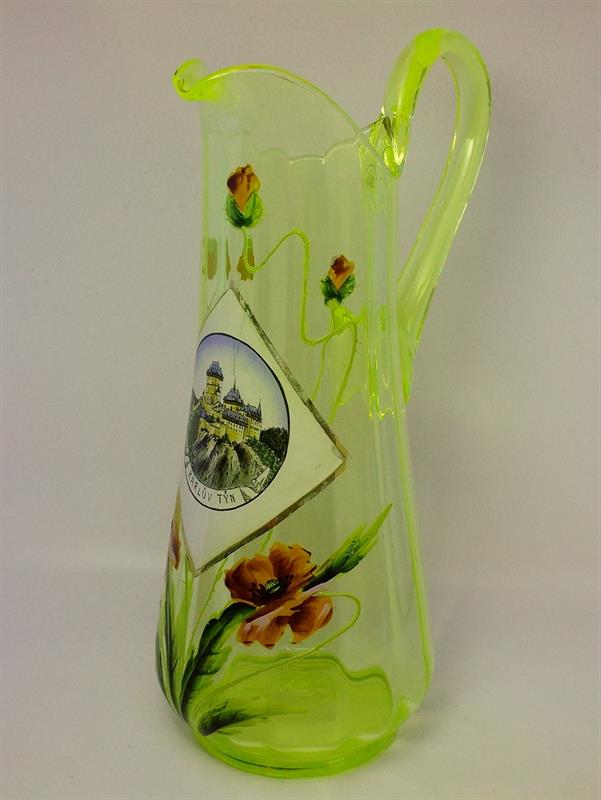 Secesní džbán z uranového skla Karlův Týn - KARLŠTEJN
