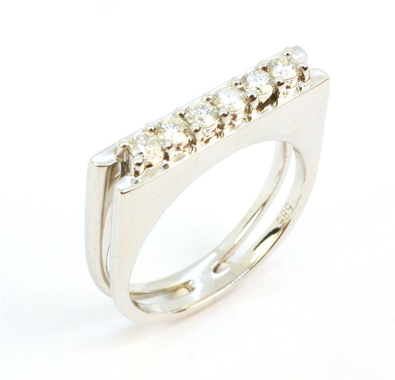 Zlatý prsten s brilianty 0,33ct