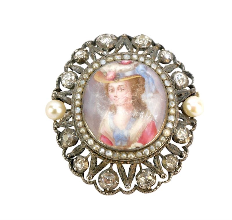 Zlatostříbrná portrétní brož s brilianty a perlami