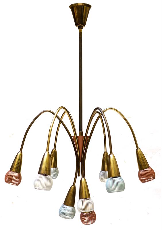 Mosazný lustr, 50. léta