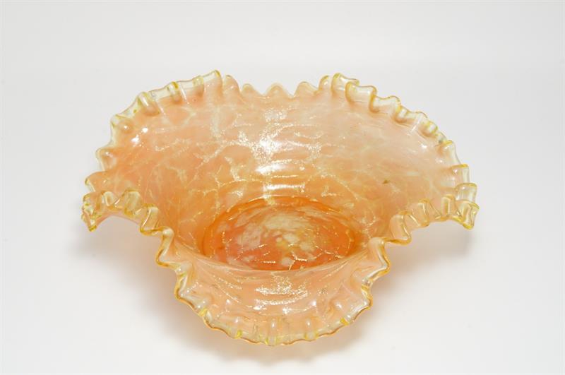 Secesní miska - rosalinové sklo a zatavený stříbrný dekor