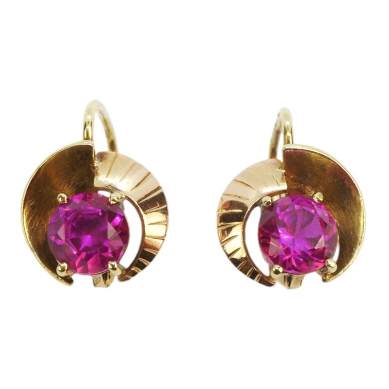 Zlaté náušnice s rubíny