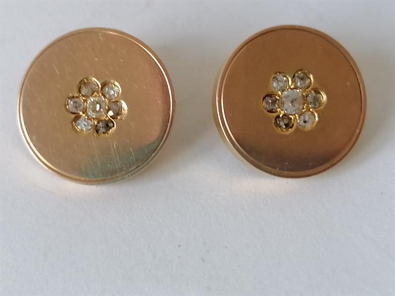 Zlaté manžetové knoflíčky s diamanty